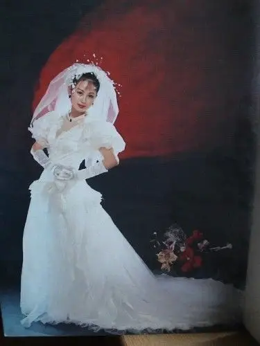 佛学研究网—著名演员余小雪重回